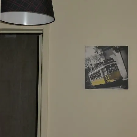 Ferias No Bairro Apartman Lisboa