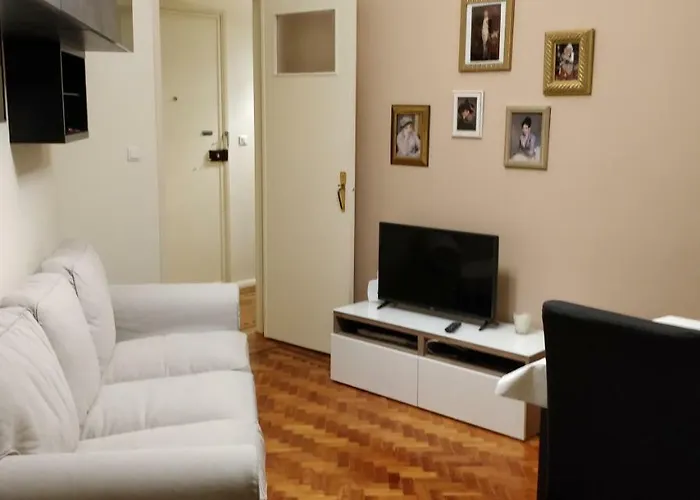 Ferias No Bairro Apartman *